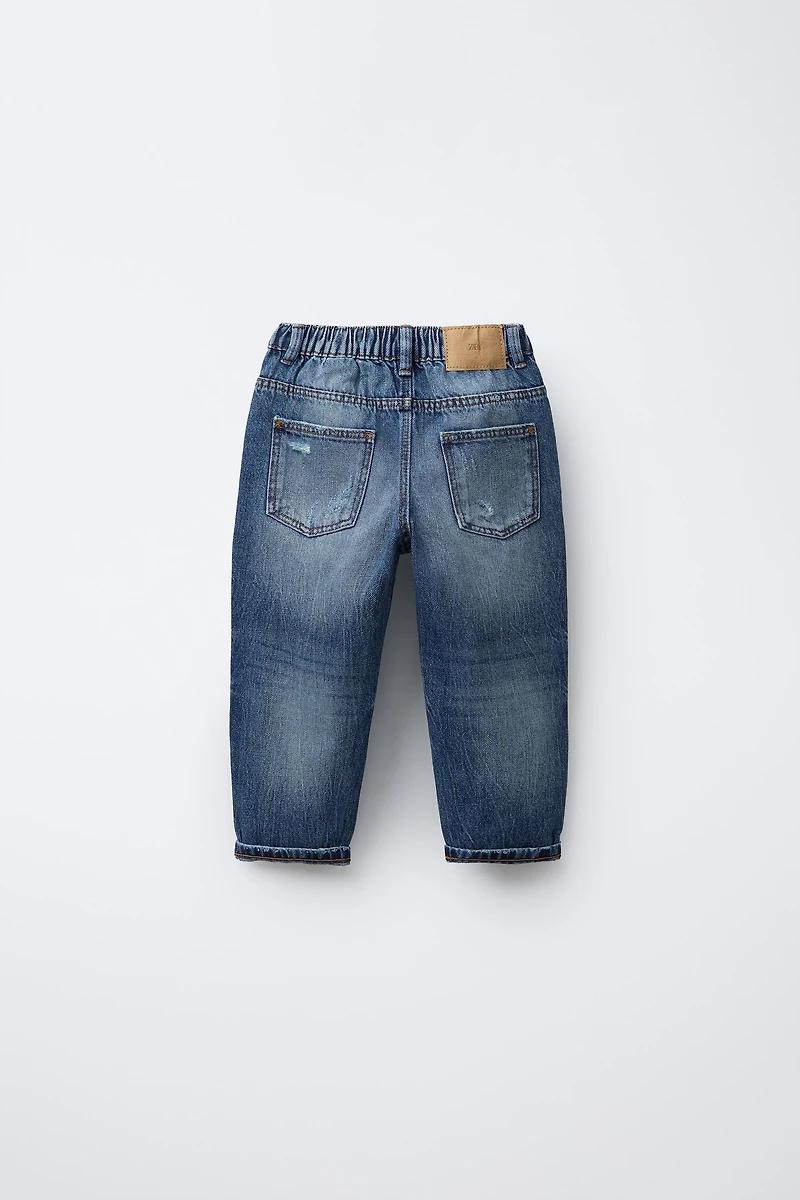 RIPPED BAGGY JEANS