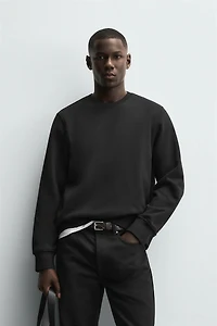 HEAVYWEIGHT CREW NECK SWEATSHIRT