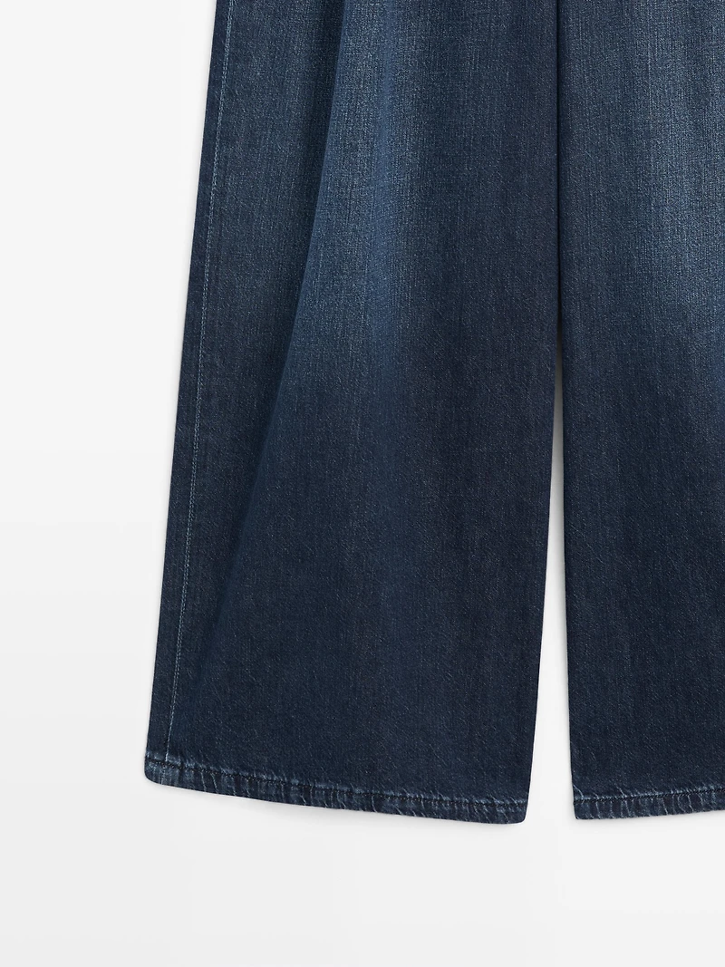 High-waist wide-leg darted jeans