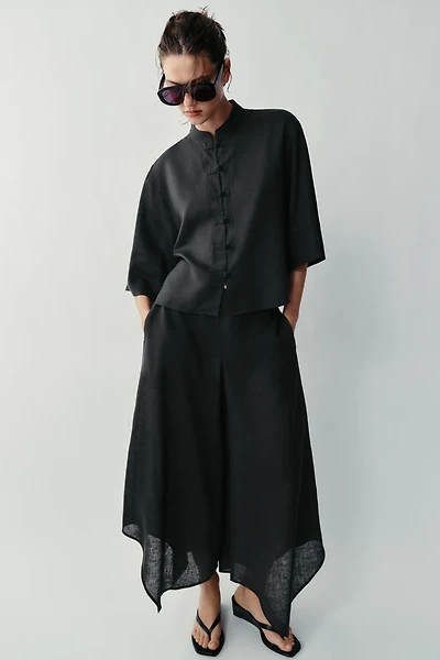 LINEN SHIRT WITH FROG FASTENING