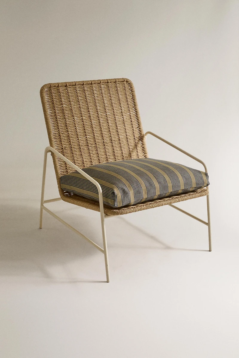 STRIPED SEAT CUSHION