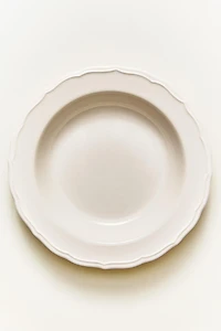 ASSIETTE CREUSE FAÏENCE BORD RELIEF