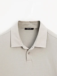 100% cotton distressed-effect polo shirt