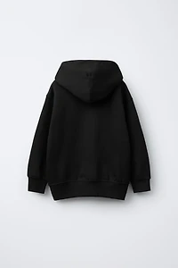 BASIC HOODIE SWEATSHIRT