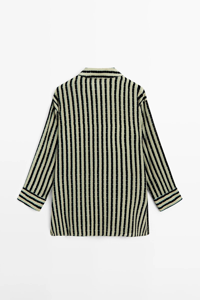 Striped flowing shirt