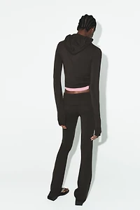 SEAMLESS FLARE PANTS