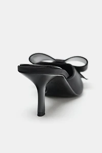 BOW HEELED MULES
