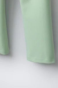 PANTALON FLARE À NERVURES