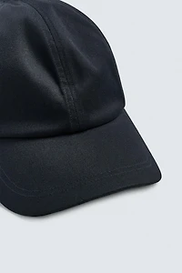 CASQUETTE EN VELOURS CÔTELÉ COMBINÉE