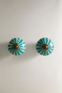SET OF CERAMIC FLOWER KNOBS (SET OF 2