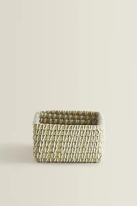 CONTRASTING RECTANGULAR BASKET
