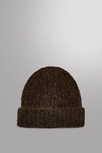 STRUCTURED KNIT HAT