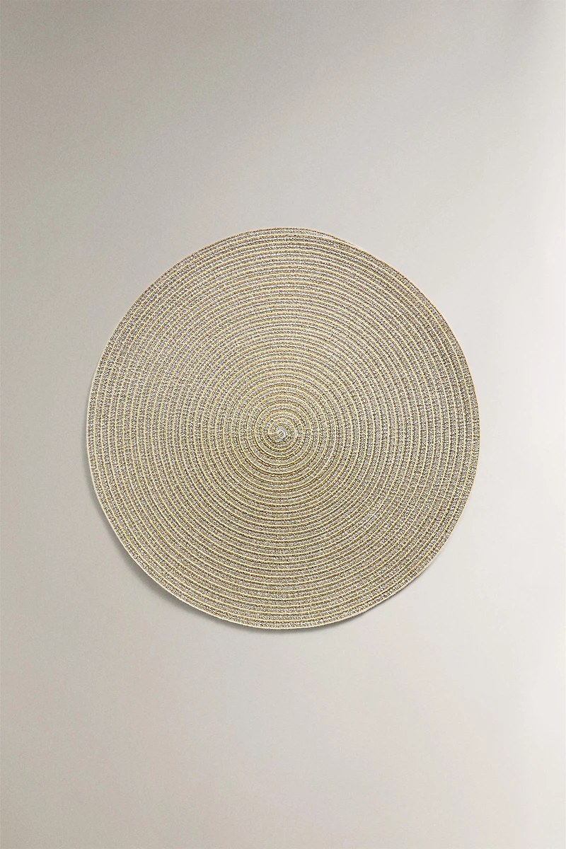 ROUND CHRISTMAS PLACEMAT (SET OF 2)