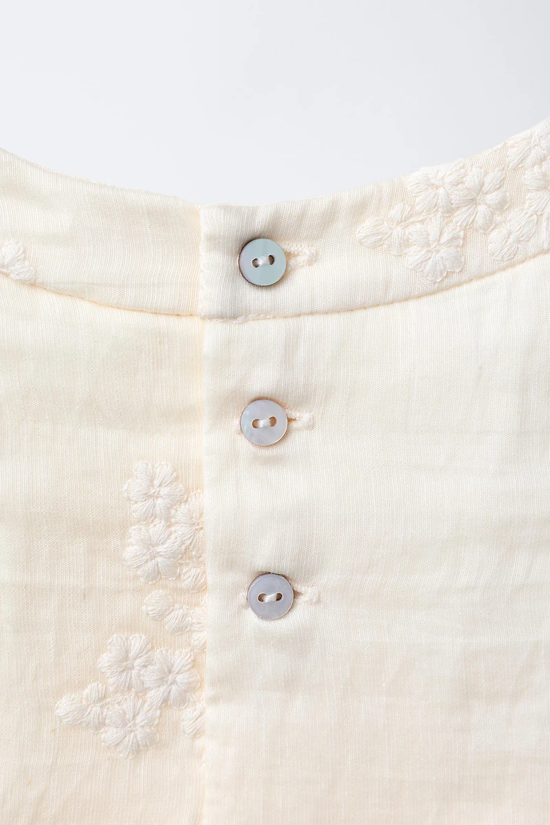 EMBROIDERED FLORAL DRESS