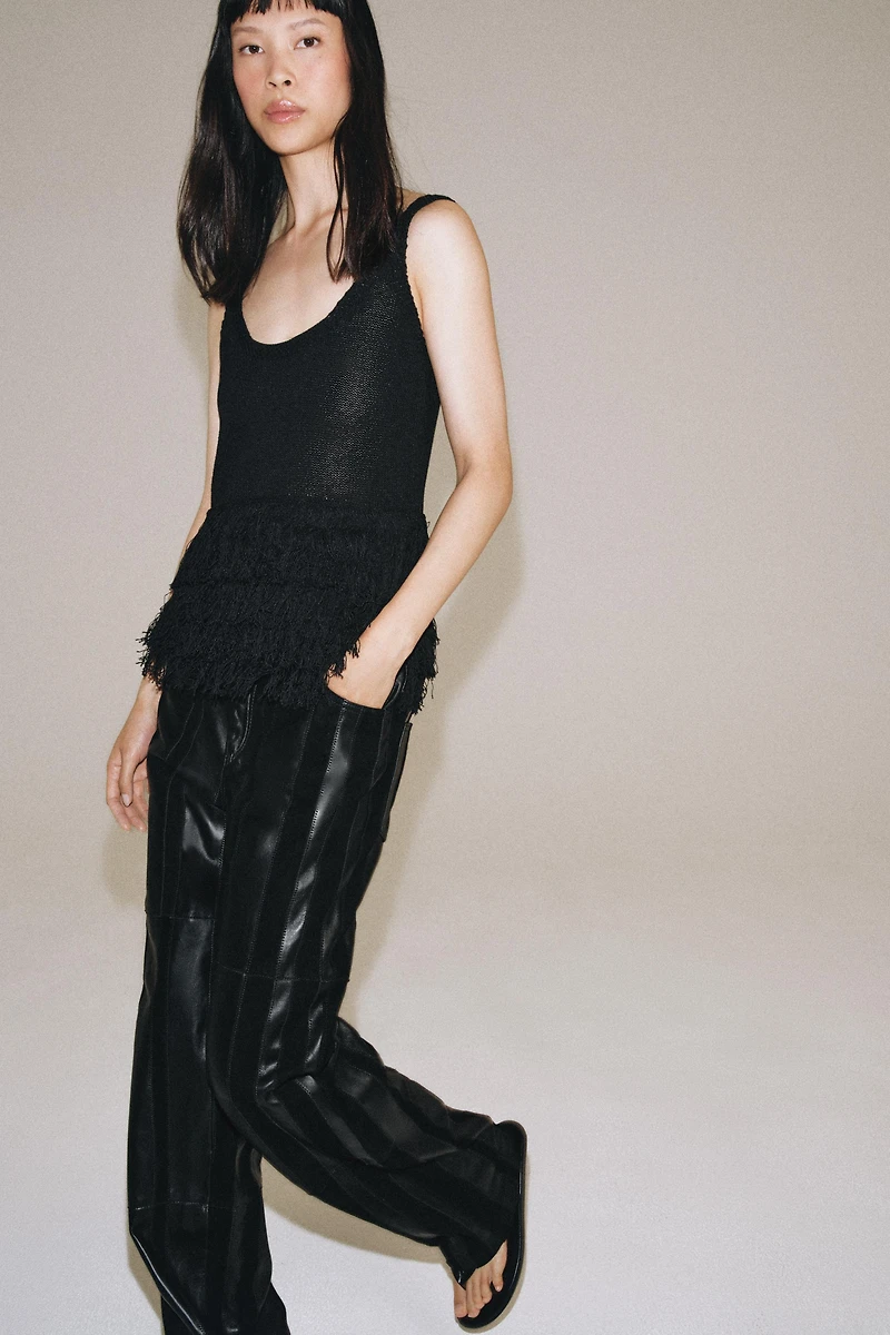 FRINGED KNIT TOP