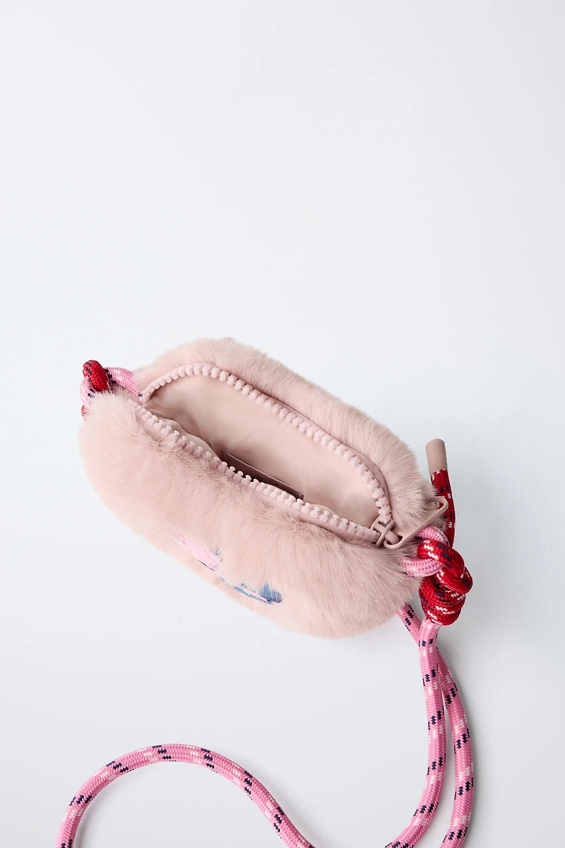 LILO & STITCH © DISNEY HEART CROSSBODY BAG