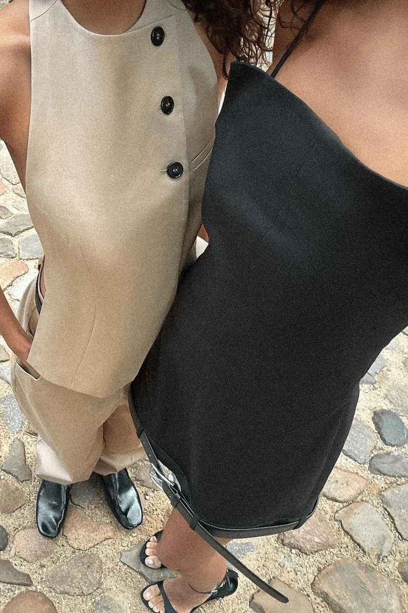 ROBE COURTE CEINTURE BAS