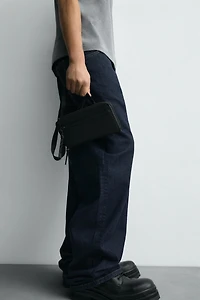 RUBBERIZED WALLET