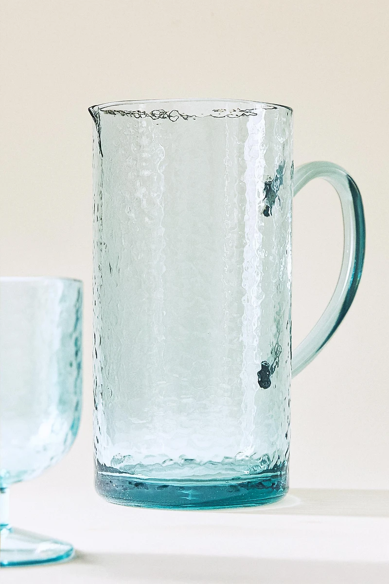 HAMMERED ACRYLIC PITCHER