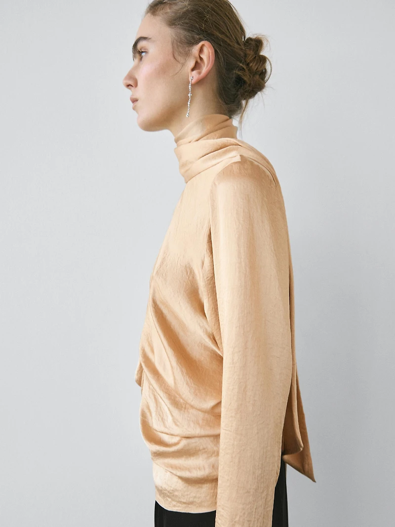 Flowing satin blouse with tie detail - STUDIO