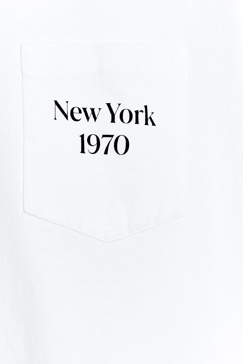 MESSAGE POCKET T-SHIRT