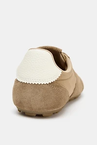 SOFT RUNNING SNEAKERS