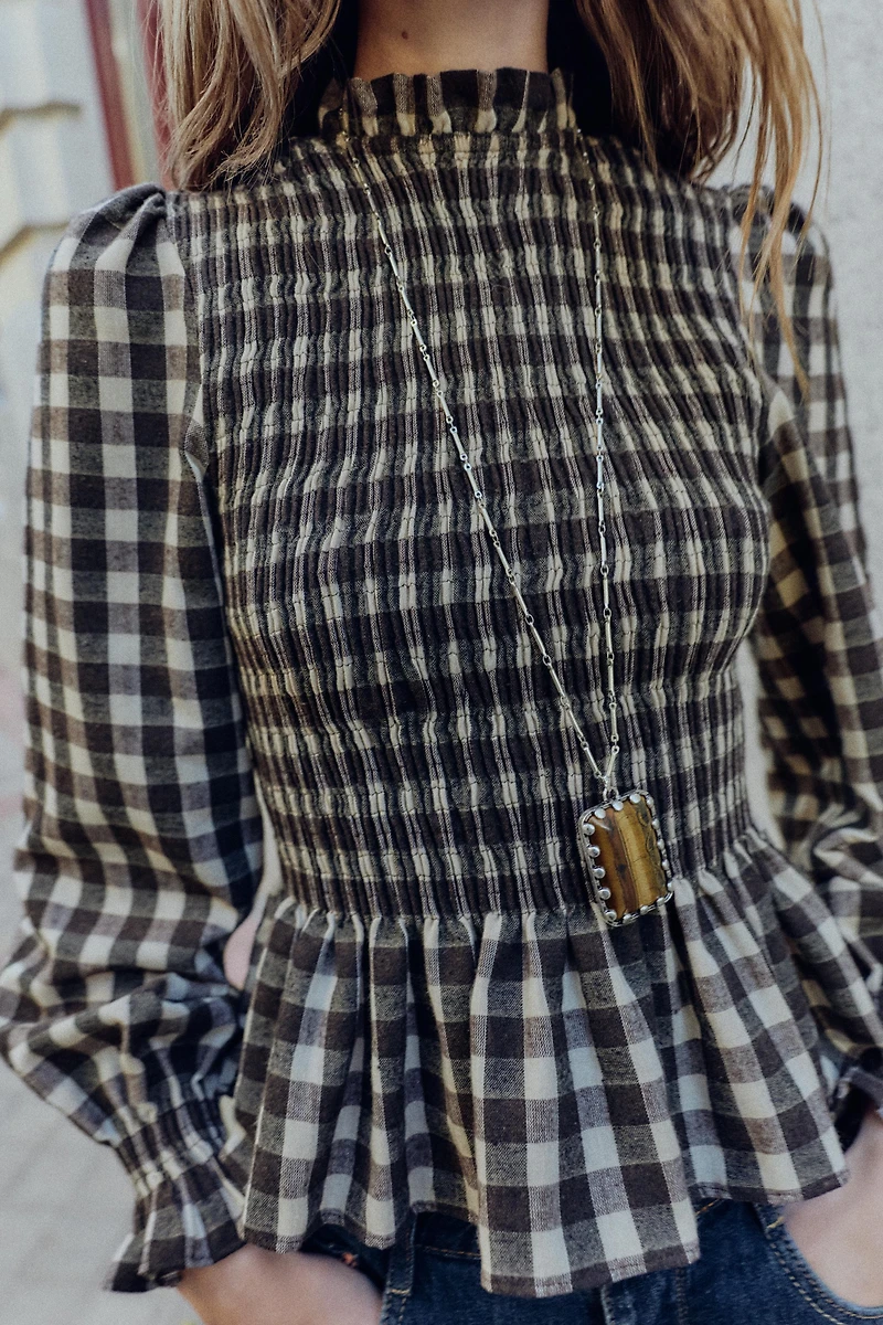 PLAID SMOCKED SHIRT