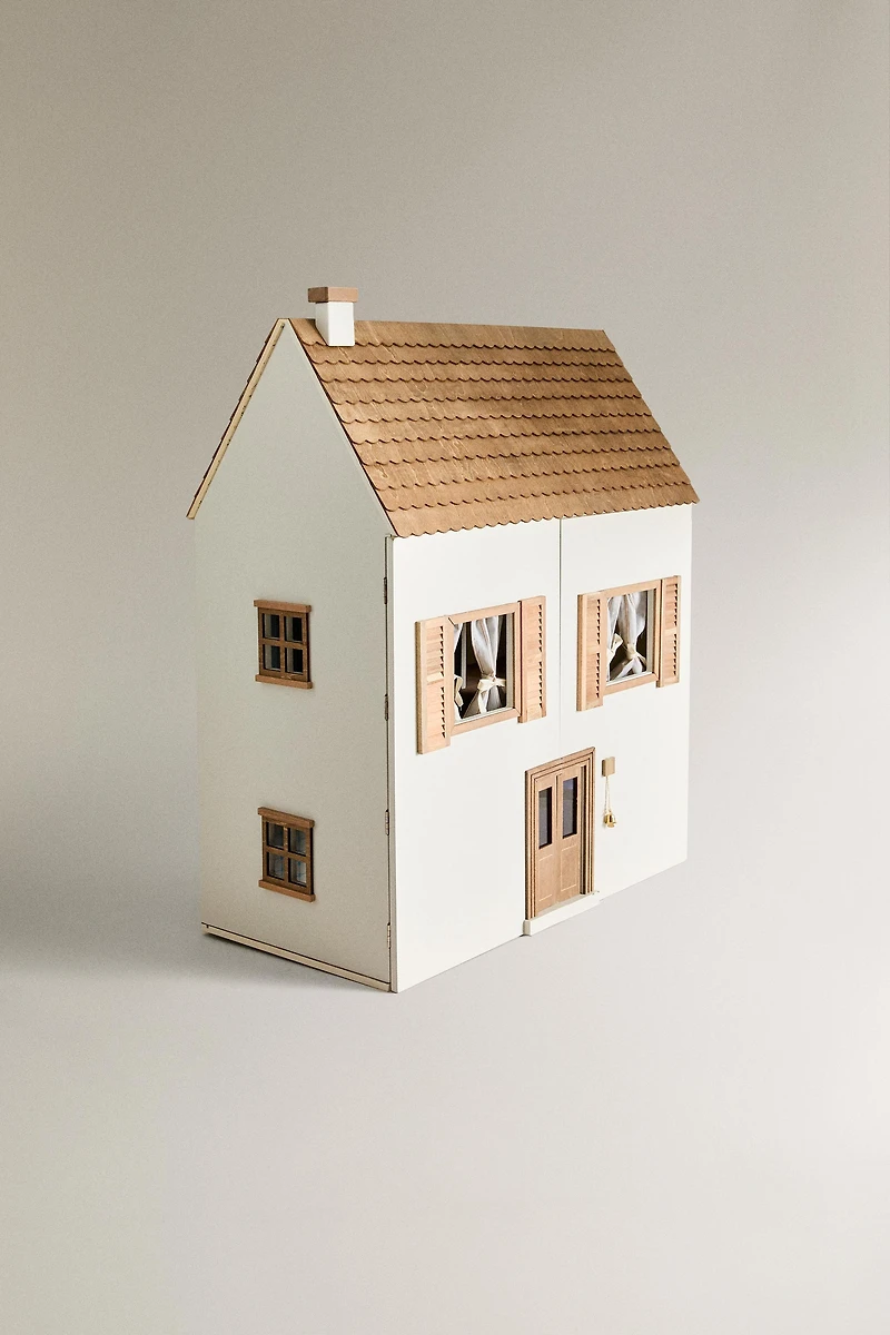 KIDS’ DOLLHOUSE TOY