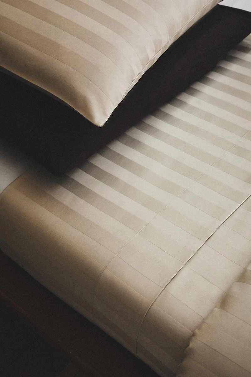 STRIPED SATEEN FLAT SHEET 500-THREAD-COUNT