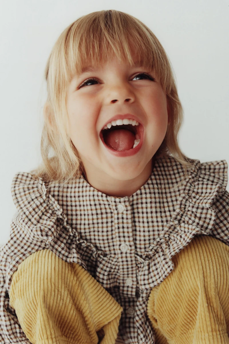 PLAID RUFFLE BLOUSE