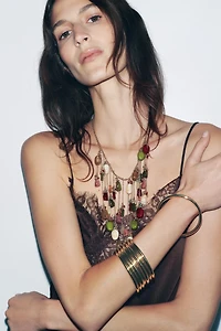 PACK OF METAL BRACELETS