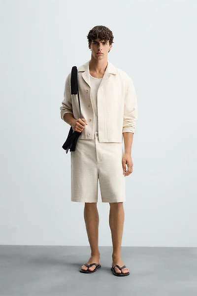 TEXTURED OVERSHIRT