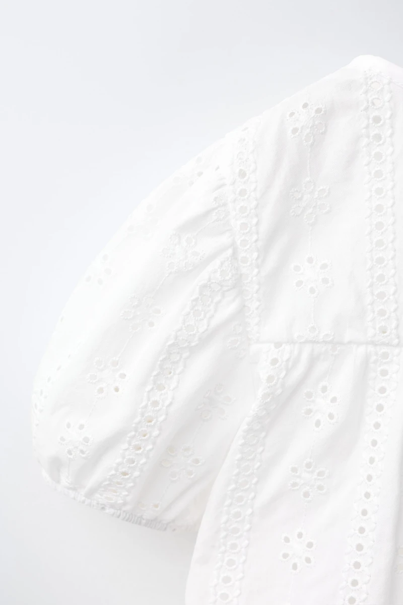 EMBROIDERED ROMANTIC SHIRT