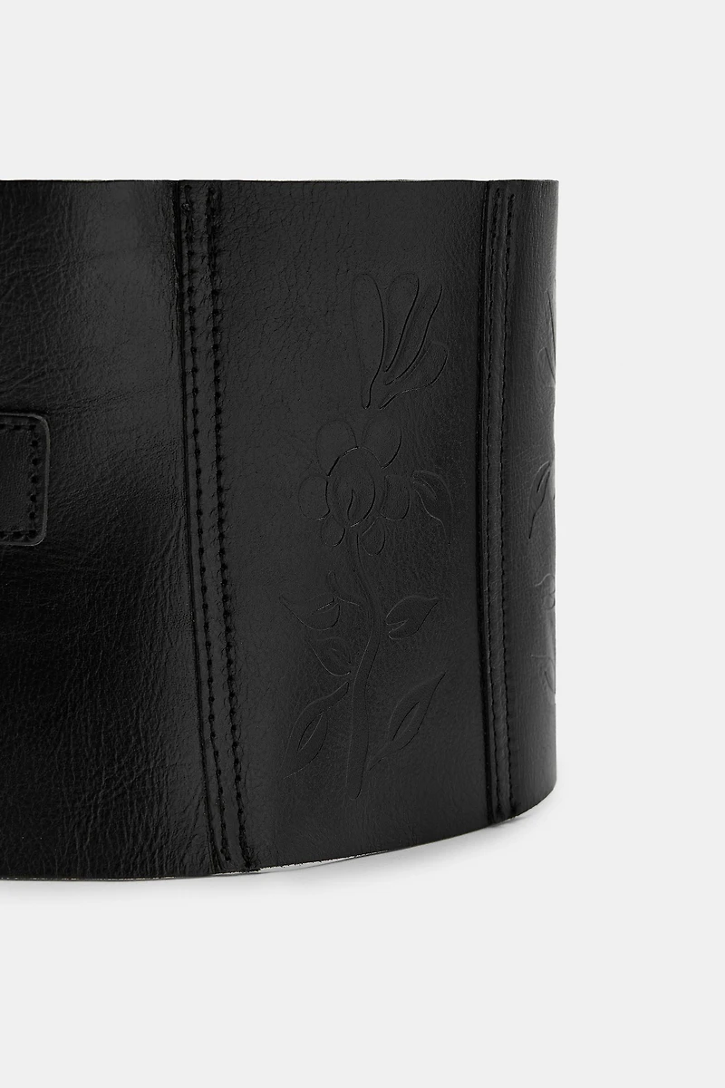 TEXTURED LEATHER CORSET BELT