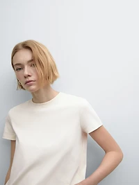 Heavy weight cotton T-shirt with seam detail