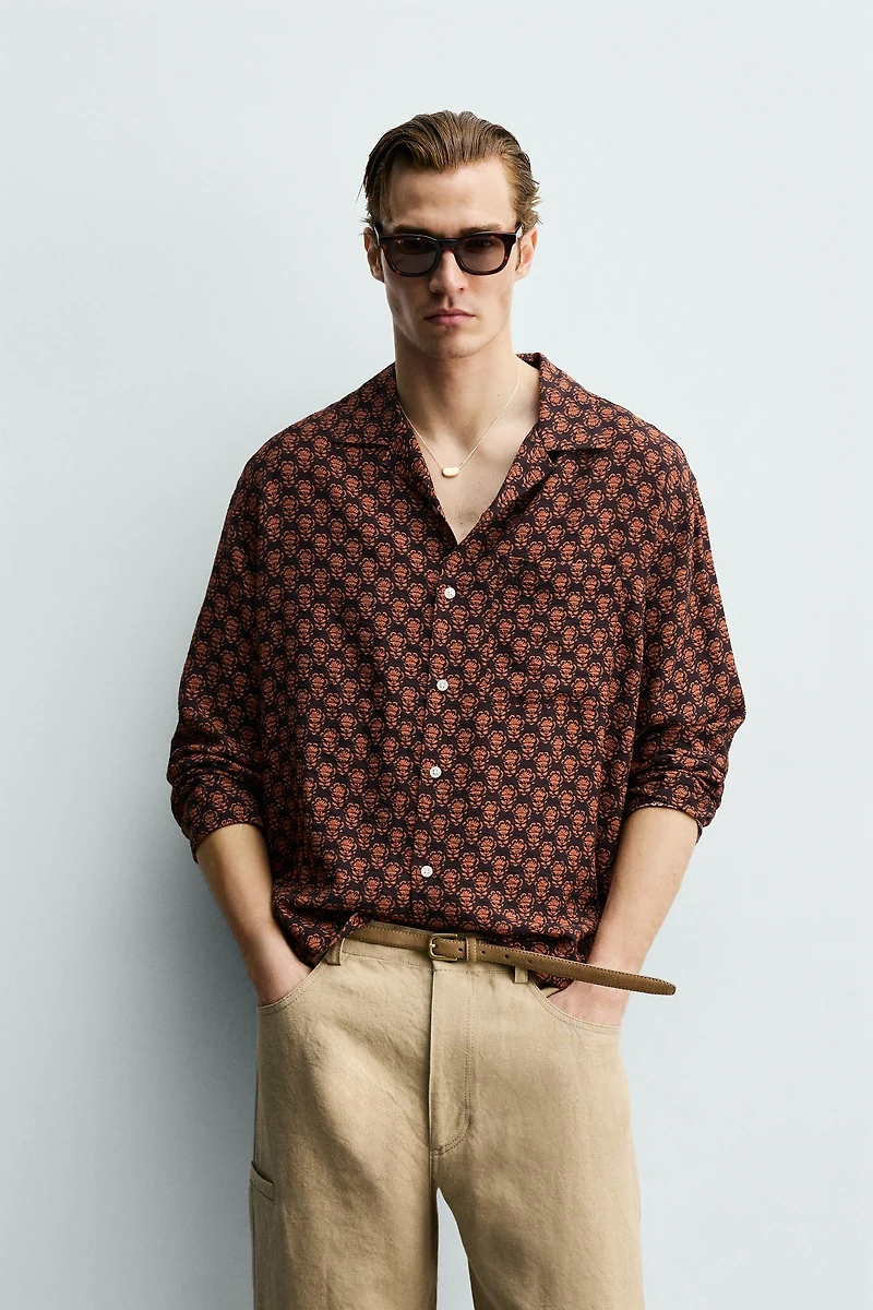 CHEMISE FLUIDE À IMPRIMÉ GÉOMÉTRIQUE