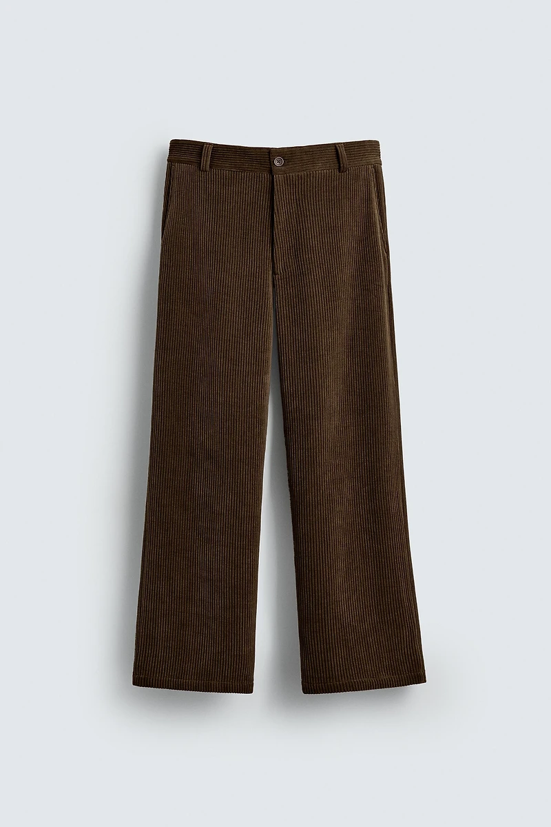 PANTALON COUPE LARGE EN VELOURS CÔTELÉ