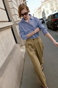 PLEATED BARREL PANTS
