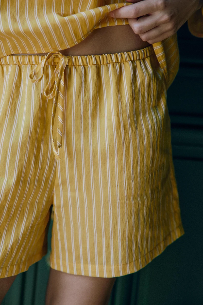 STRIPED PRINT SHIRT