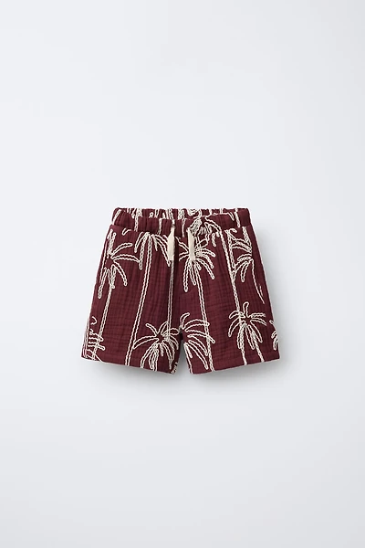 EMBROIDERED PALM TREE TEXTURED SHORTS
