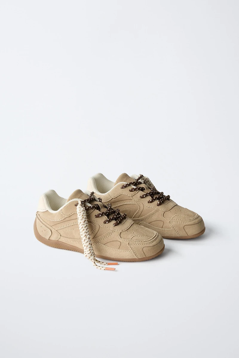 LEATHER LACE-UP SNEAKERS