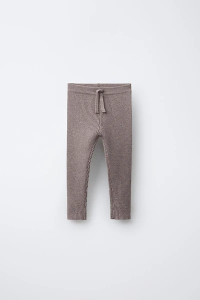 LEGGING EN MAILLE CÔTELÉE