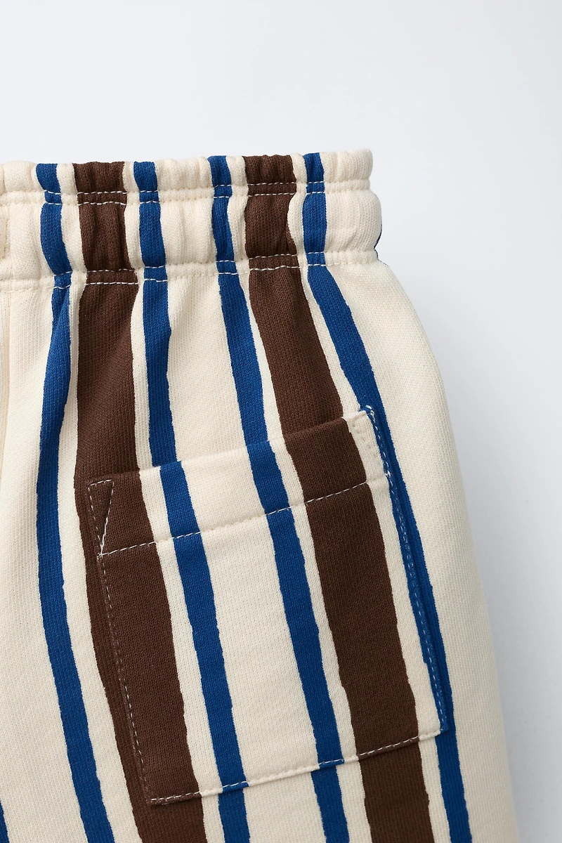 PLUSH STRIPED SHORTS