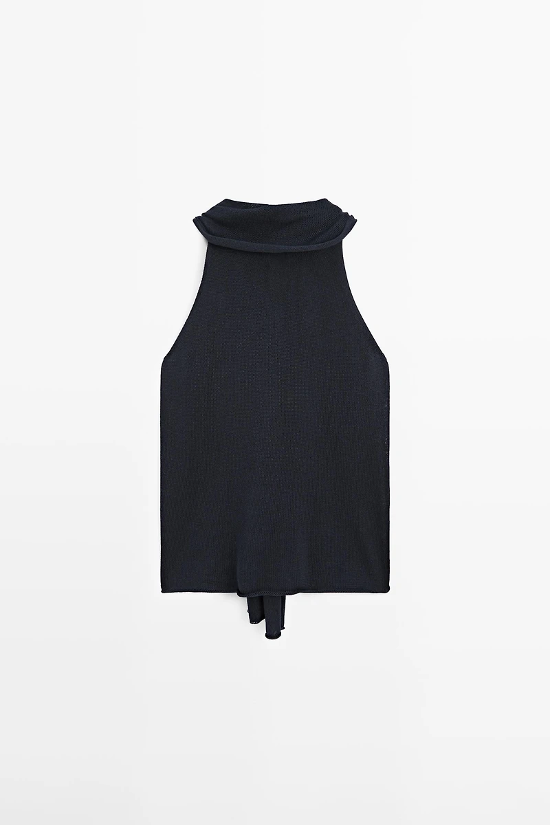 Flowing halter top with tie
