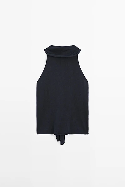 Flowing halter top with tie