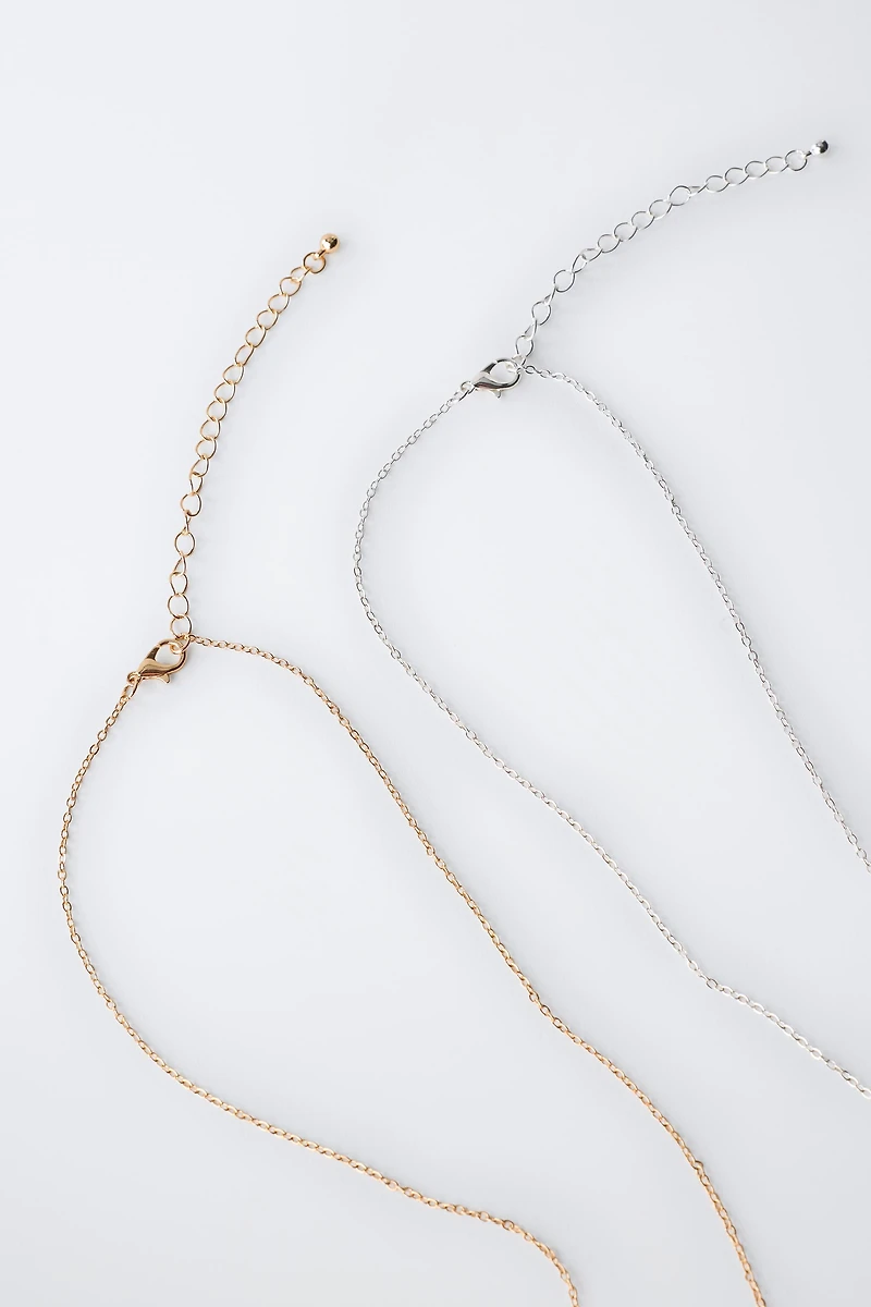 PACK OF TWO ANIMAL NECKLACES