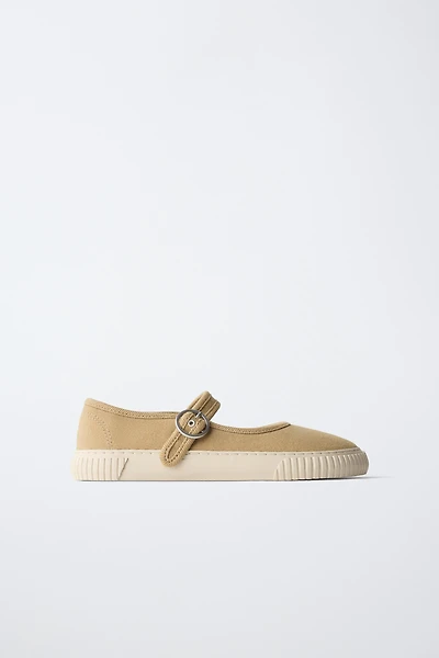 BAREFOOT SPORTY BALLET FLATS