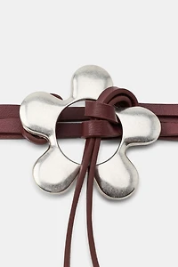 DOUBLE FAUX LEATHER BELT WITH FLOWERS