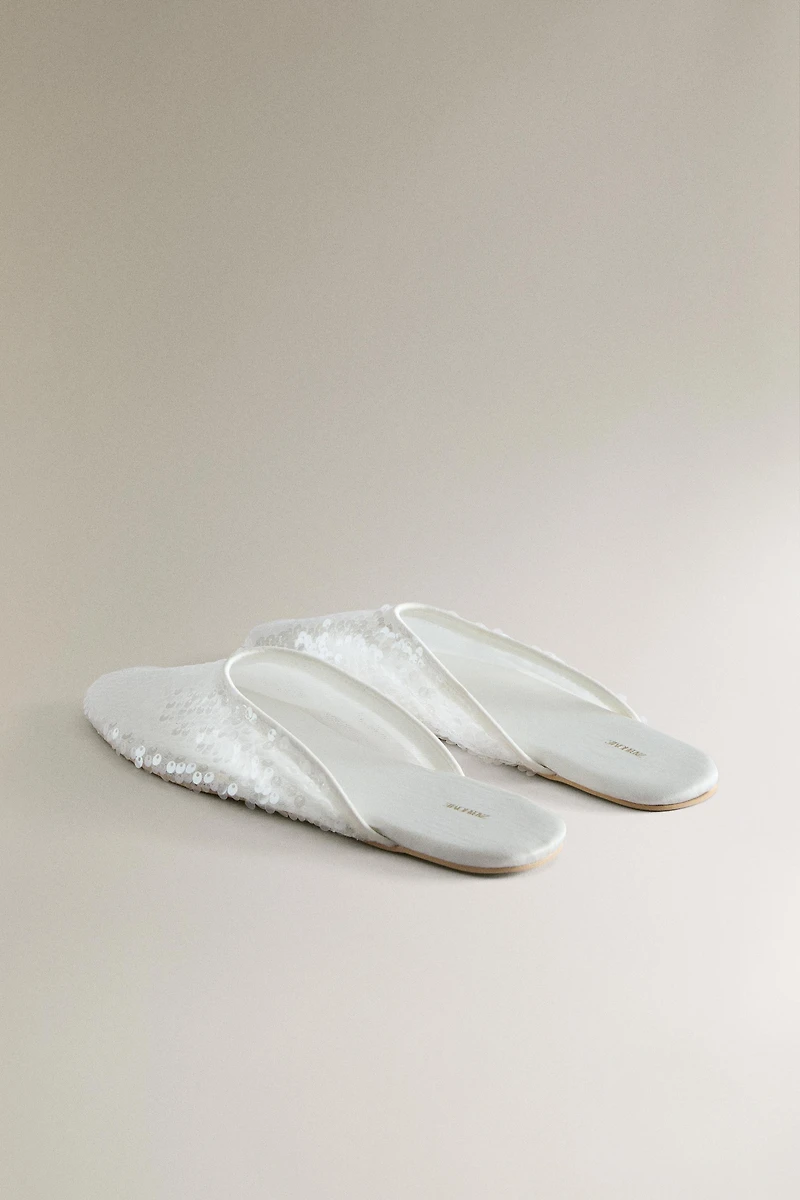 CHAUSSONS OUVERTS À L’ARRIÈRE PAILLETTES