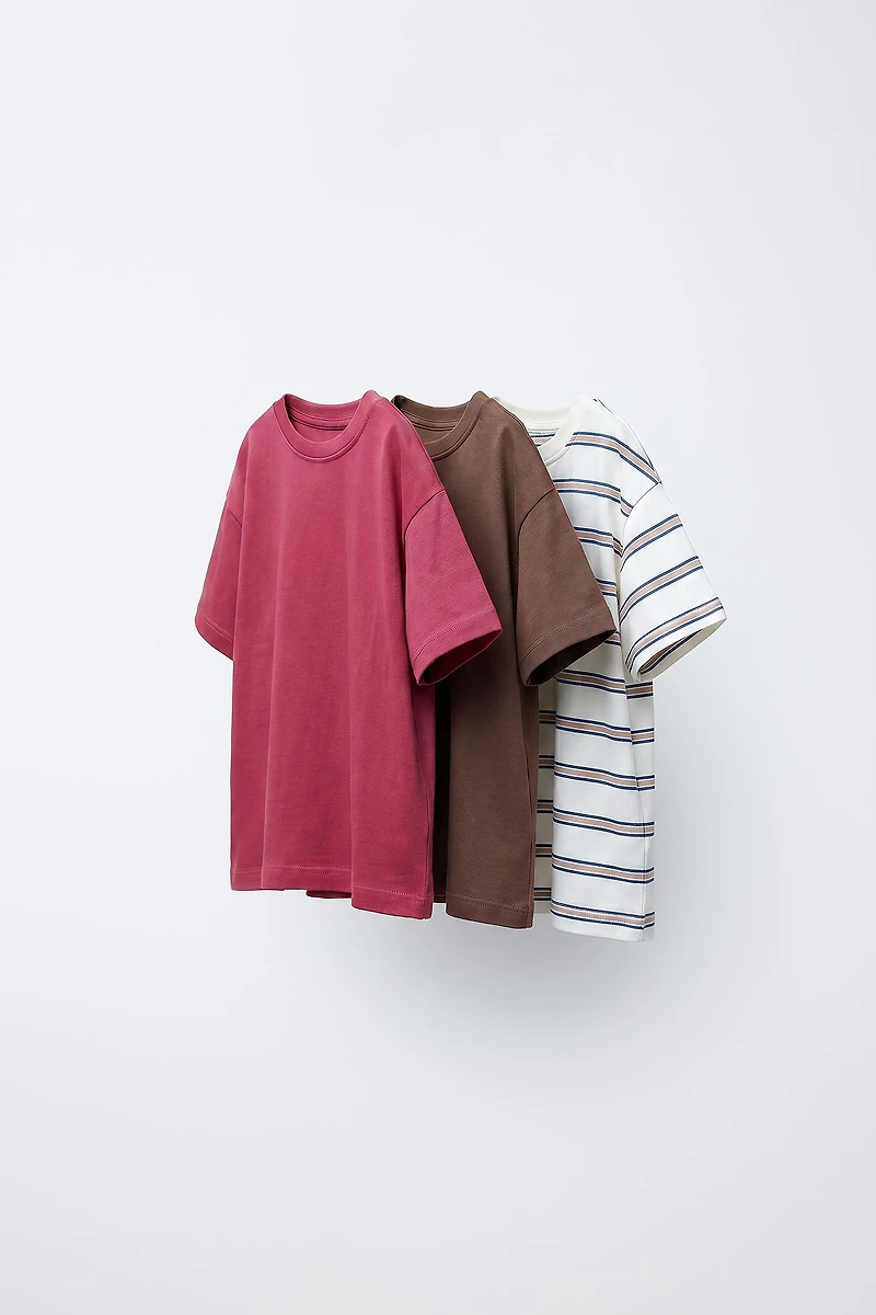 THREE-PACK OF STRIPED AND SOLID T-SHIRTS